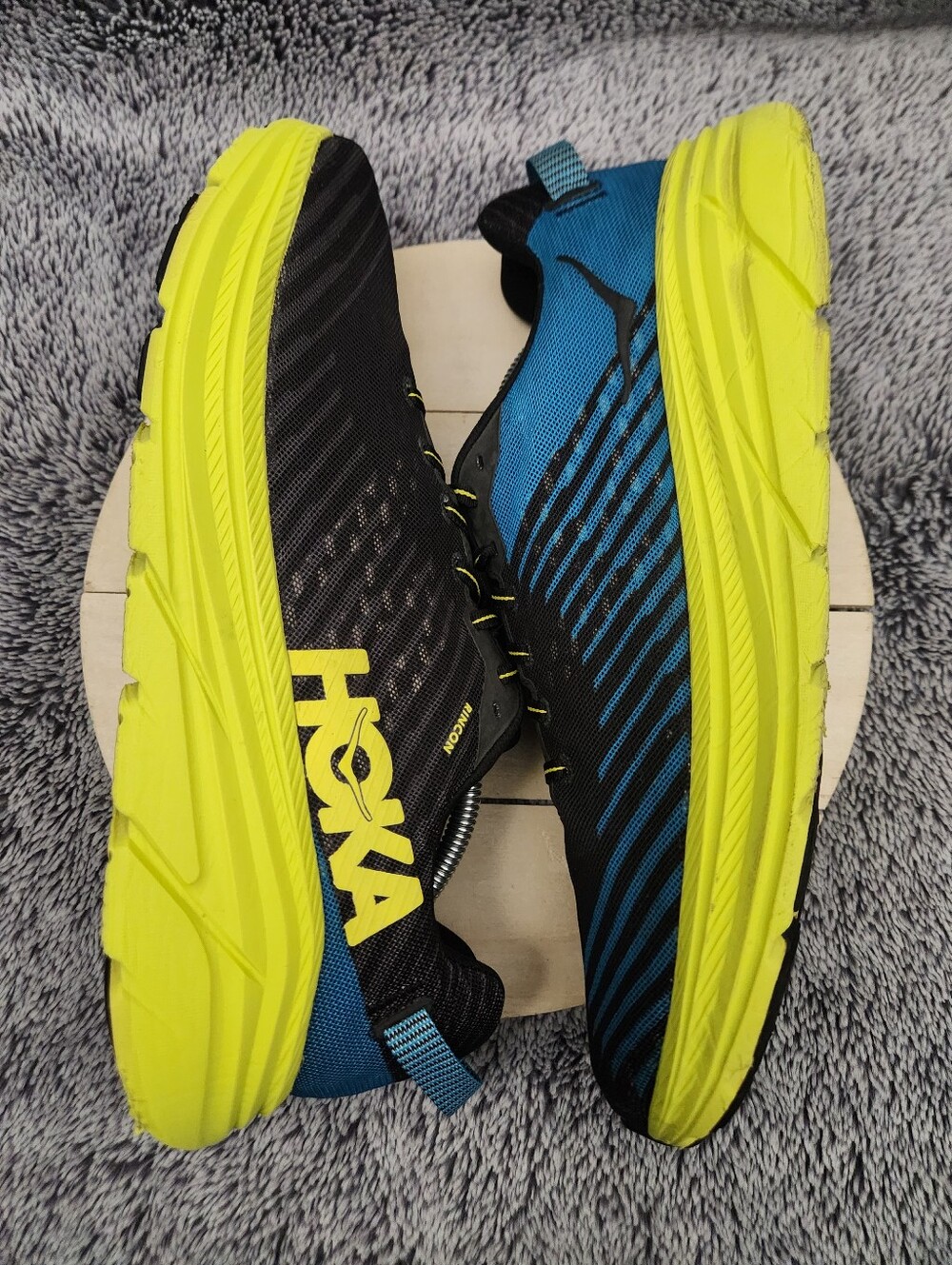 Hoka One One Mens Rincon Black Citrus Running Shoes Size 12.5 - Picture 4 of 8